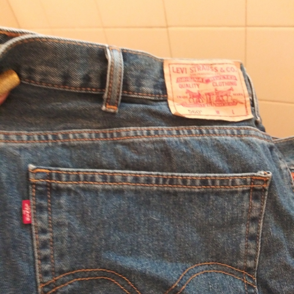 Levi 'S View 4